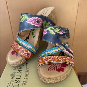 L’Artiste WedgeSpring Step Sandals Size 7